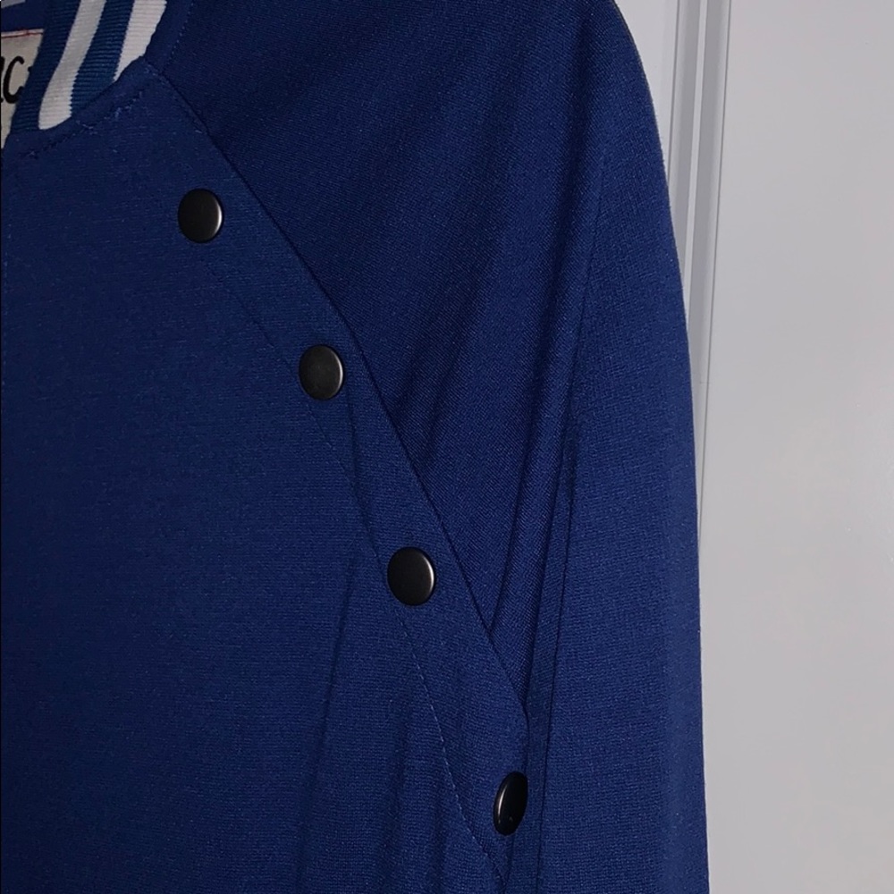 Bomber Jacket - Picture 3 of 6